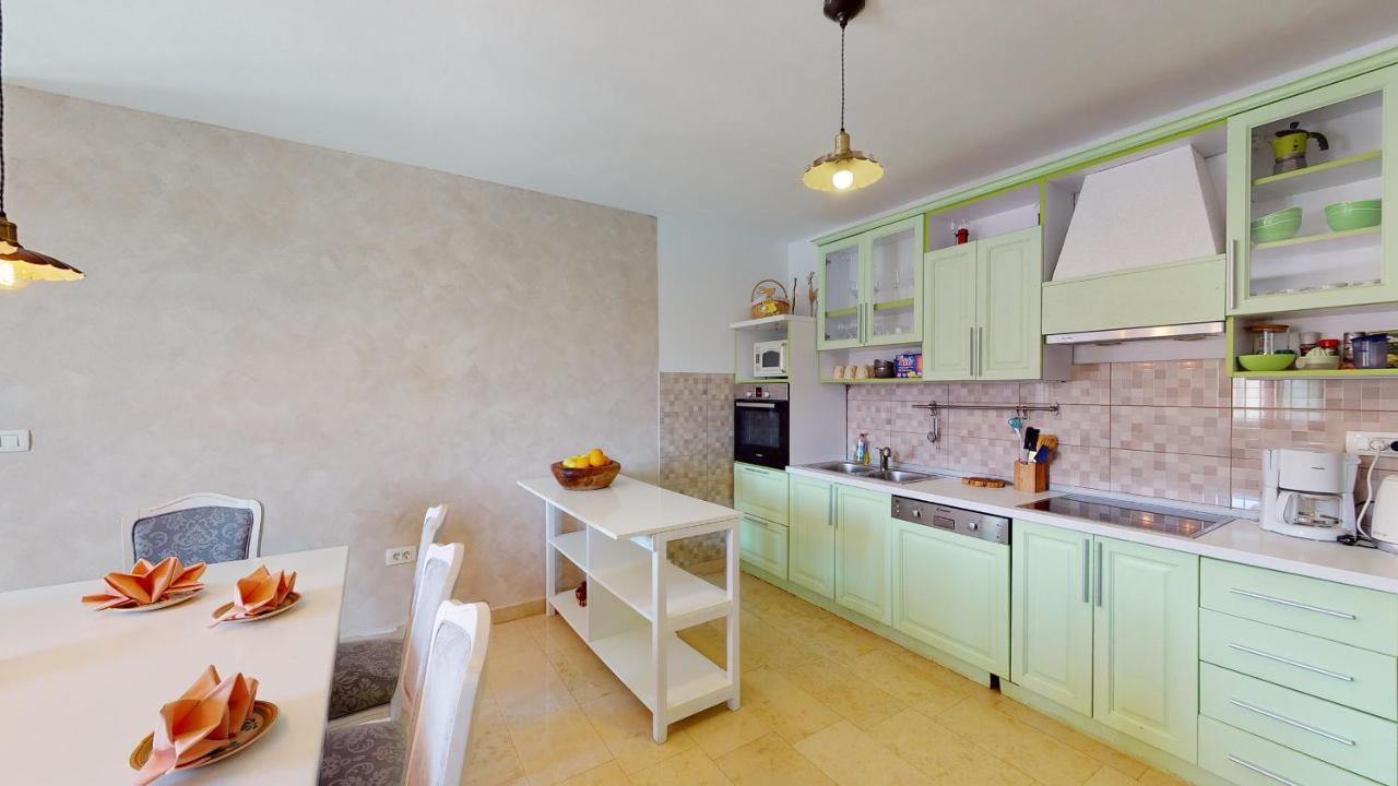 Villa Bambi Mošćenička Draga Exterior foto